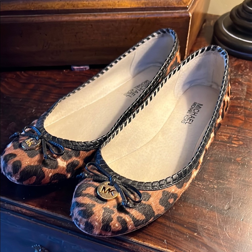 Michael Kors Brown and Black Flats with Classic Animal Print Design
